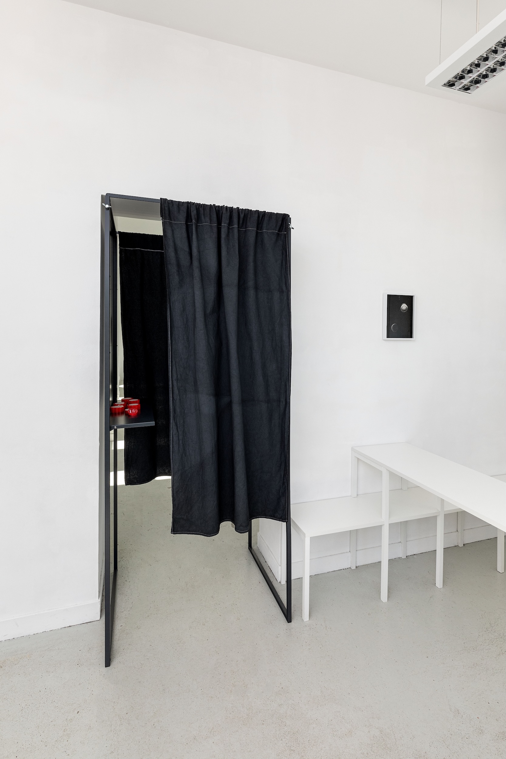 other people’s clothing - Les Bains-Douches, Alençon