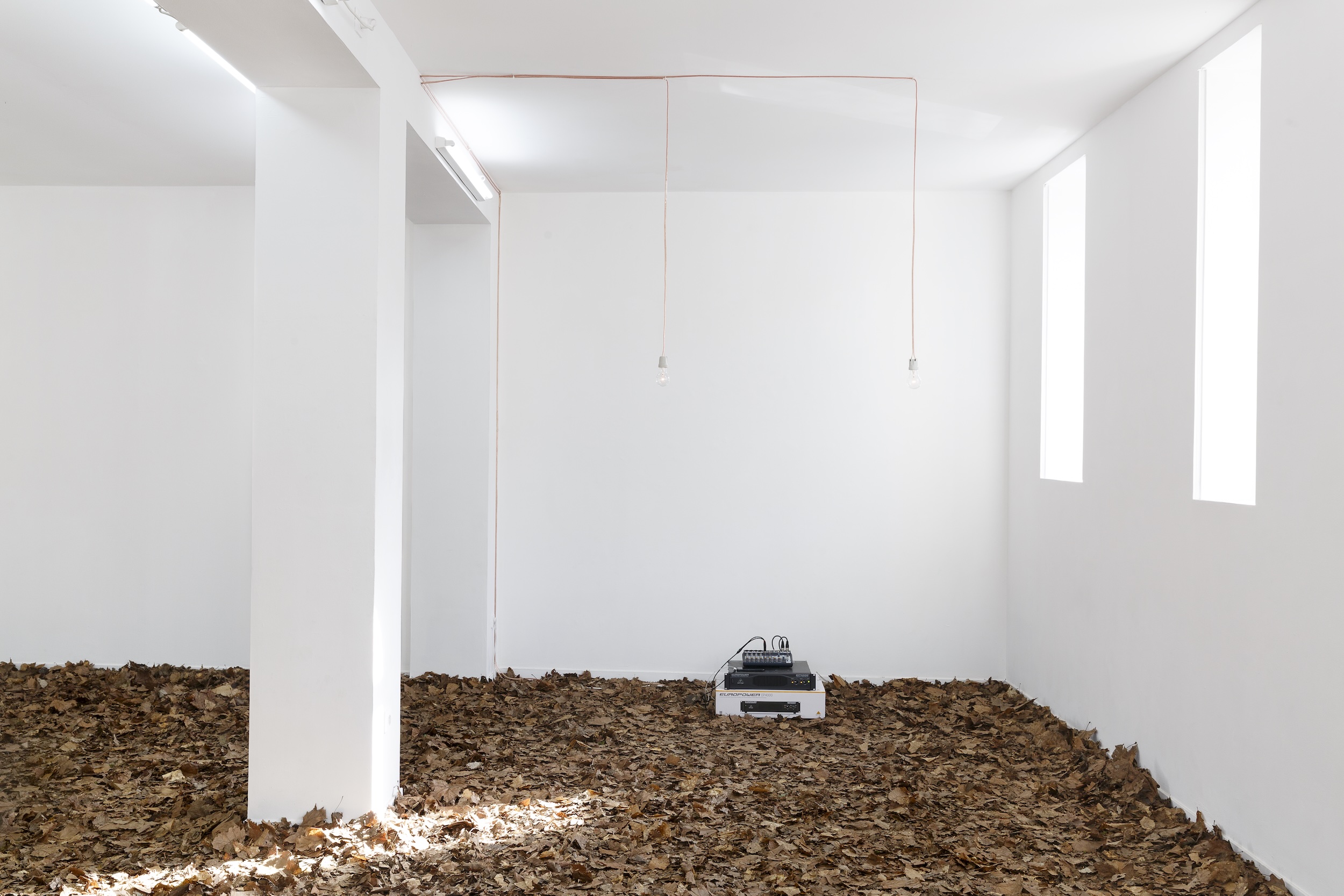 Post-Mortem Solutions - Les Bains-Douches, Alençon