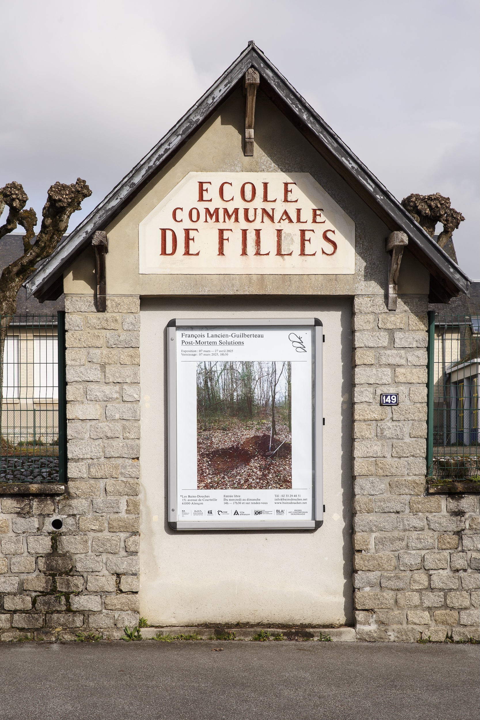 Post-Mortem Solutions - Les Bains-Douches, Alençon