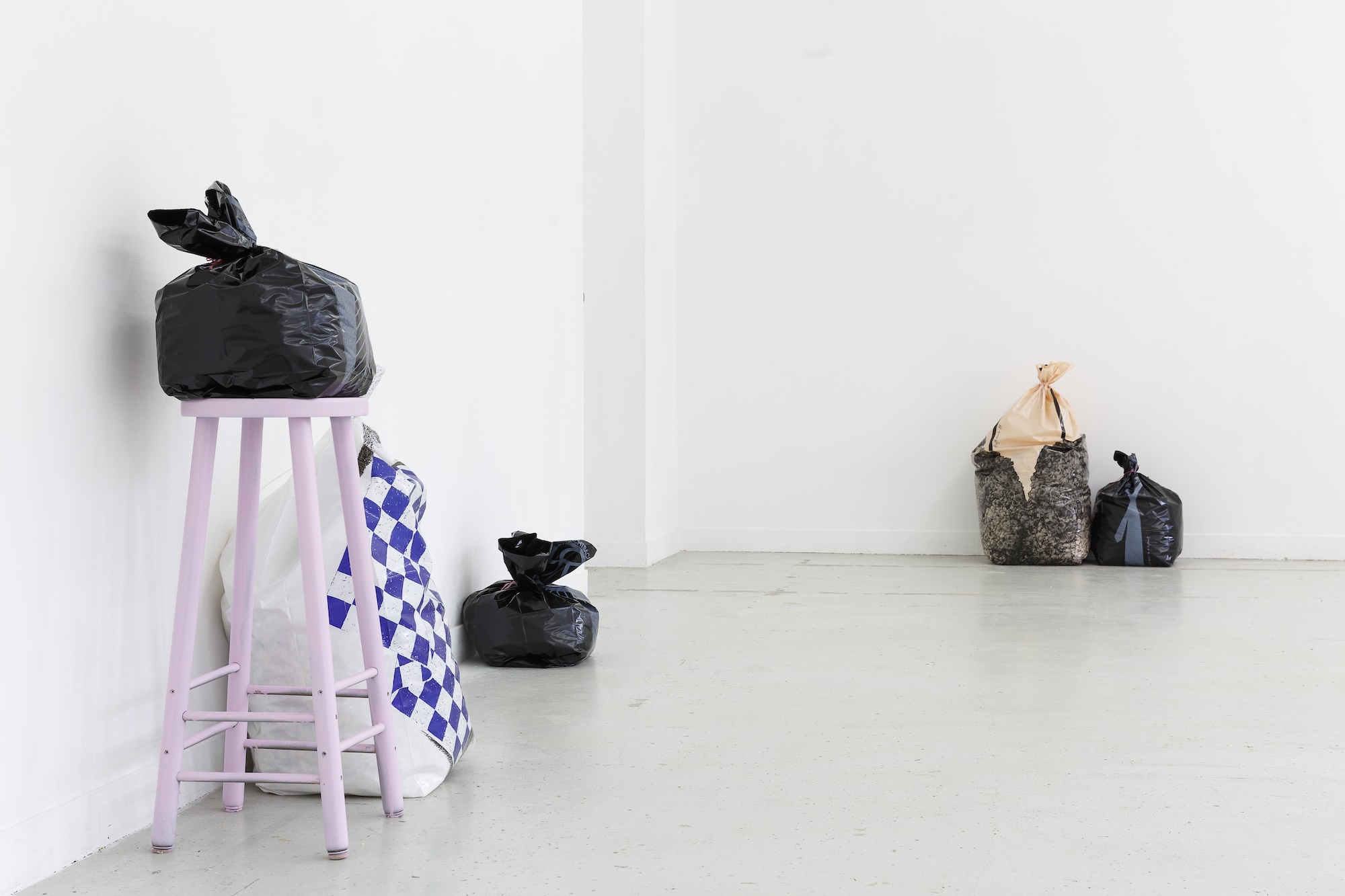 Alfred Hofkunst : Garbage Bodies - Les Bains-Douches, Alençon