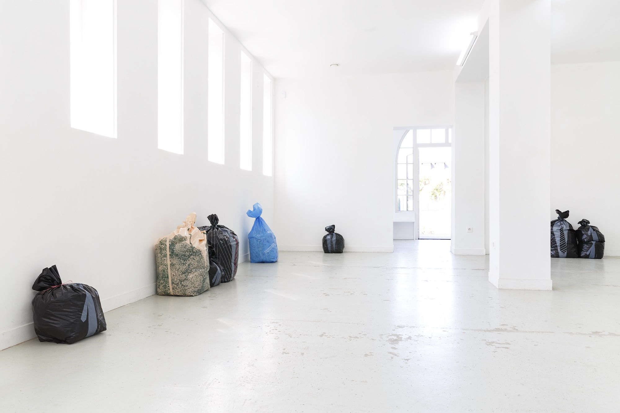 Alfred Hofkunst : Garbage Bodies - Les Bains-Douches, Alençon