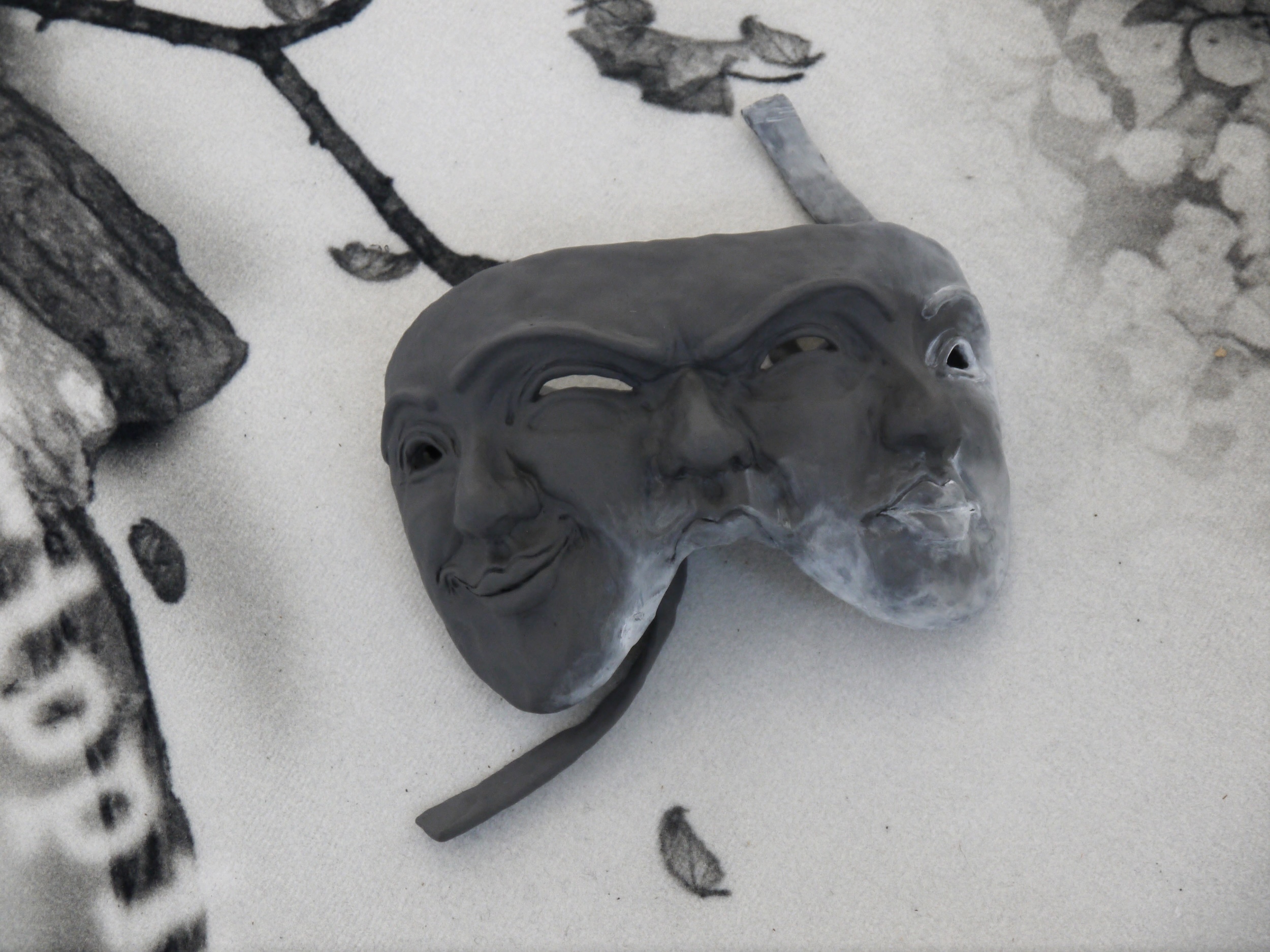 A Scenario For a Silent Play - Les Bains-Douches, Alençon